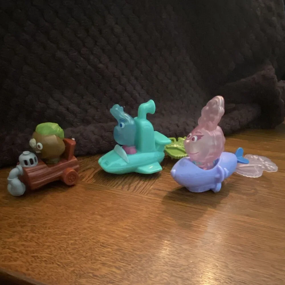 MCDONALDS Premiums Lot of 3 Plastic ELEMENTAL Toys Snail Dolphin Log Cart